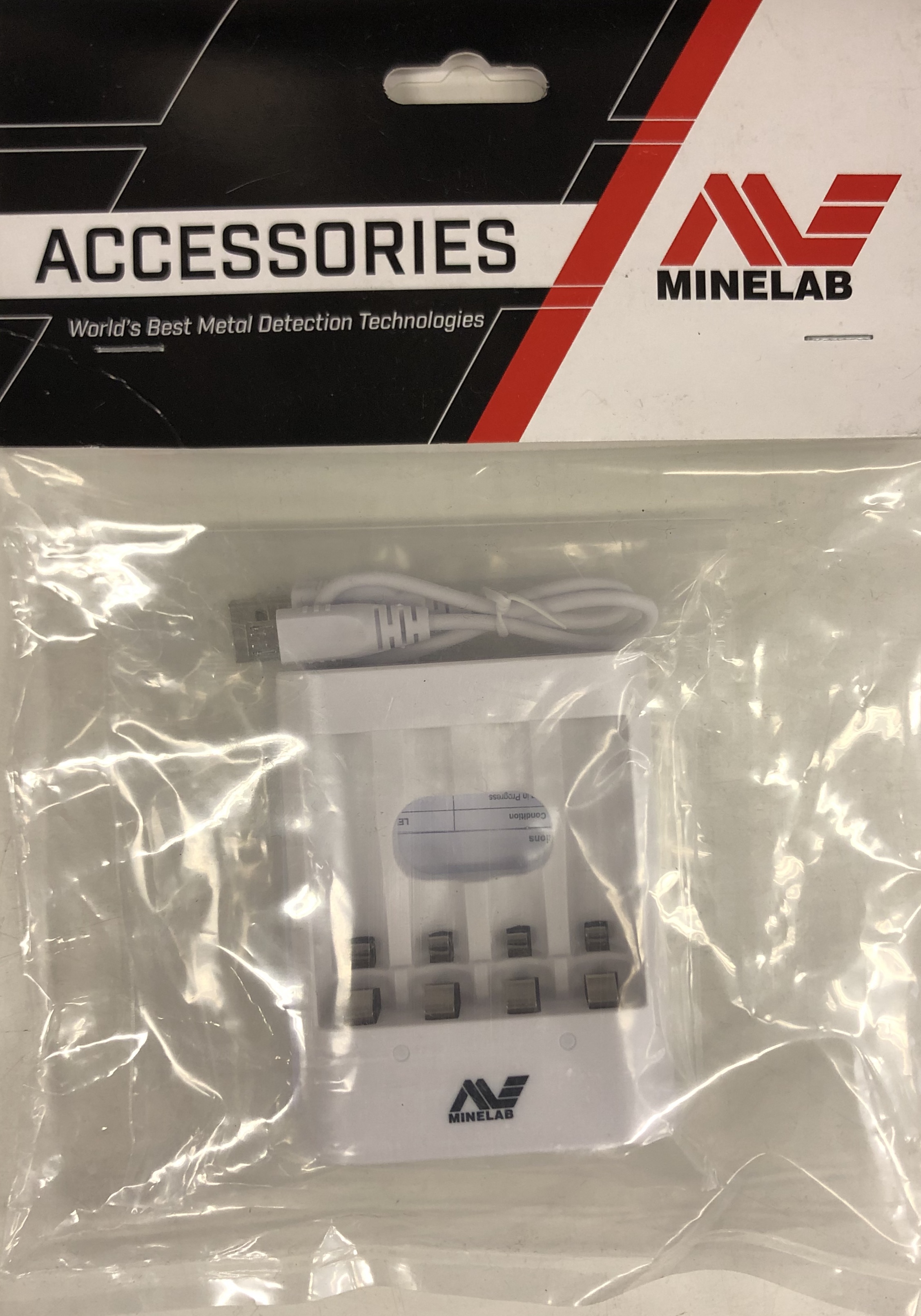 Minelab 3011-0407 Charger, 4xAA, USB, VQH Accessory