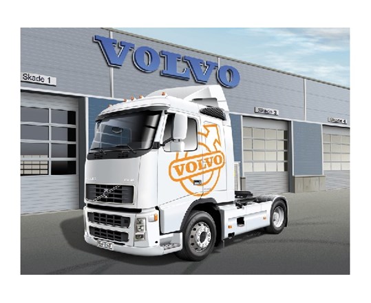 Italeri 3907S 1:24 Volvo FH16 520 Sleeper CAB