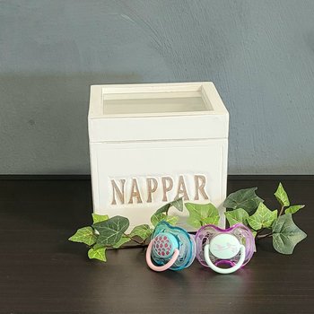Wooden box "pacifiers"