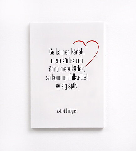 Wooden Board Ge Barnen Kärlek A5