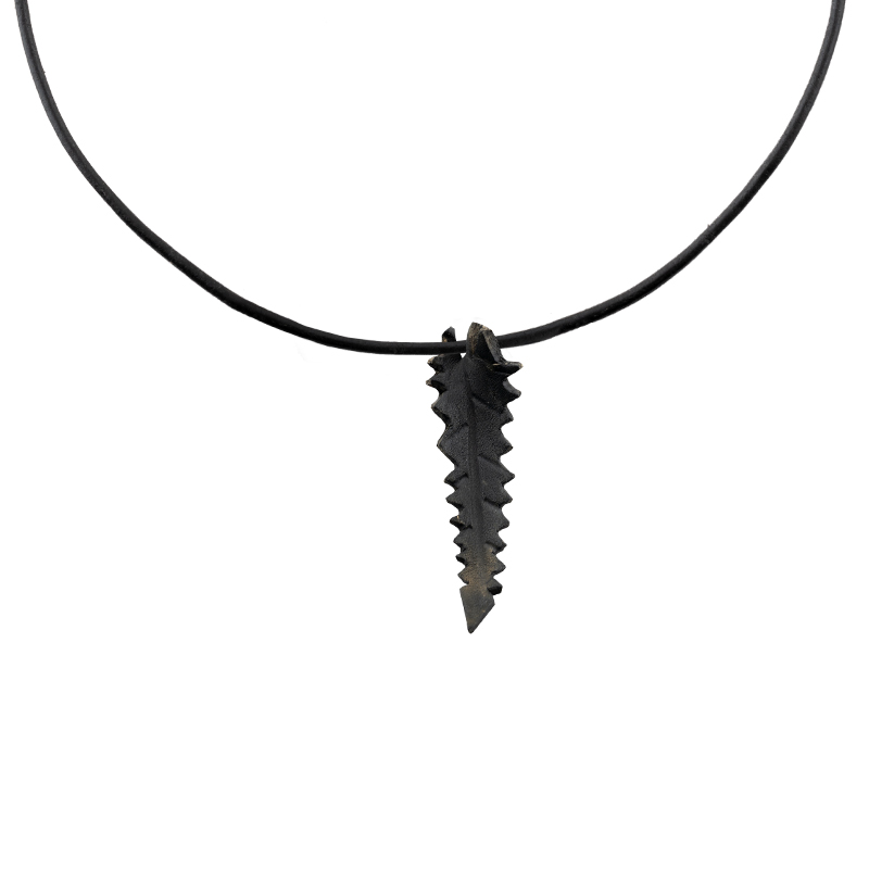 Leather Necklace narrow Black leaf - 2