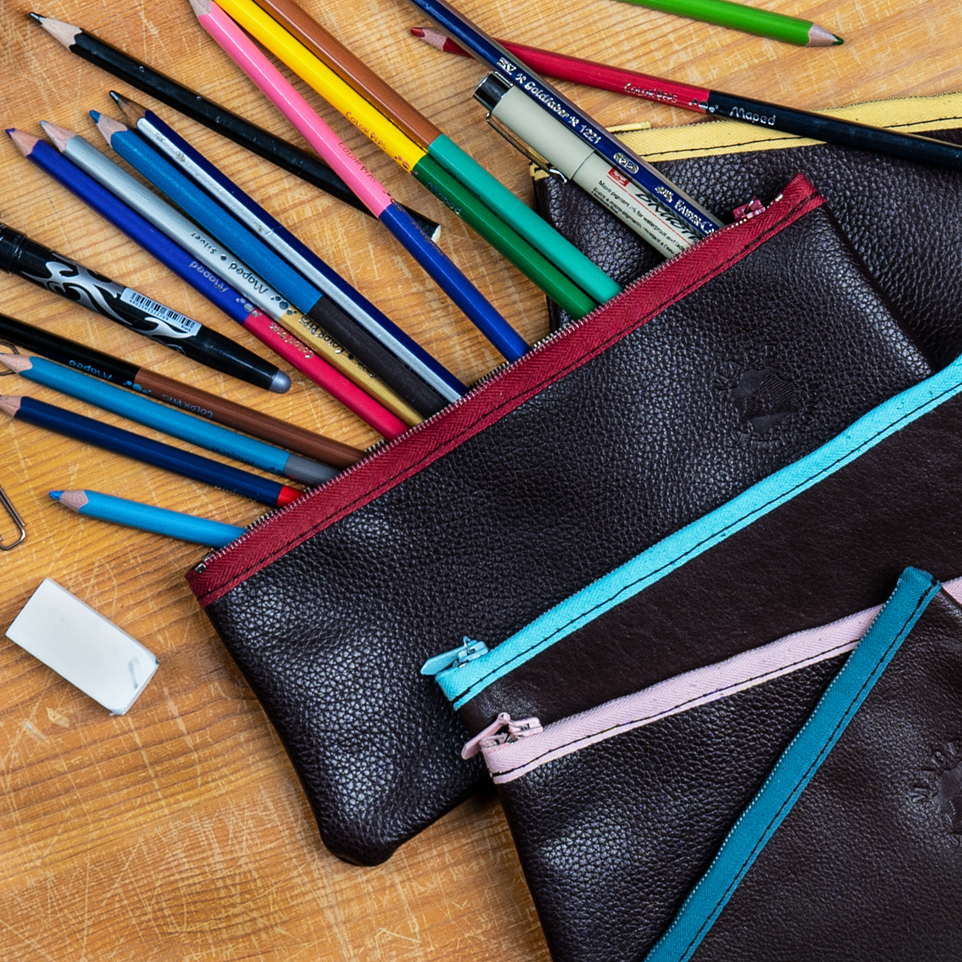 Pen case in genuine leather dark brown