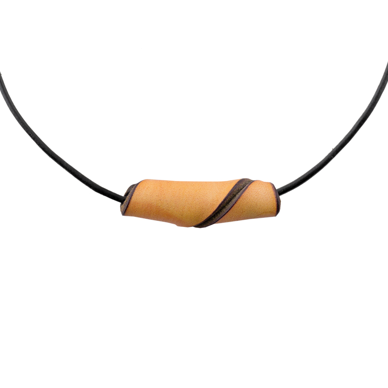Leather necklace with yellow pearl - 2