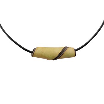 Leather necklace with  light yellow pearl