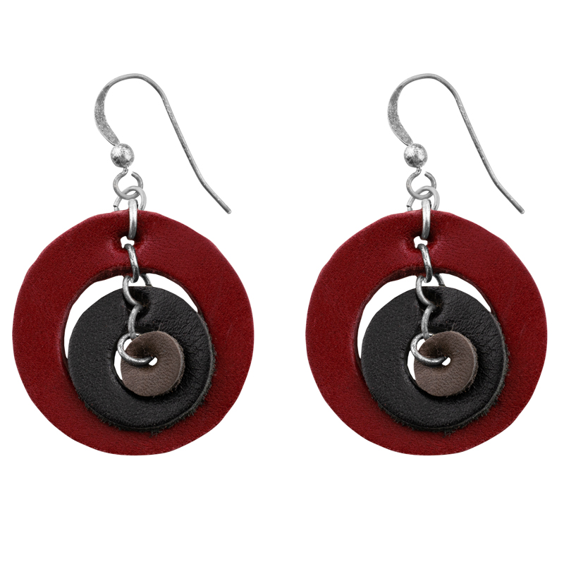Earrings with round pendant C