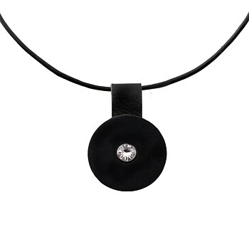 Leather Necklace black round