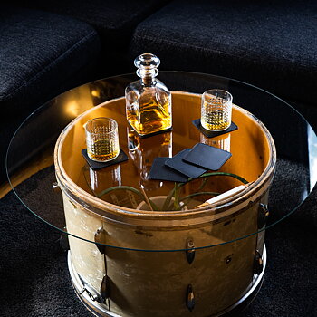 Coasters in leather sqaure Black