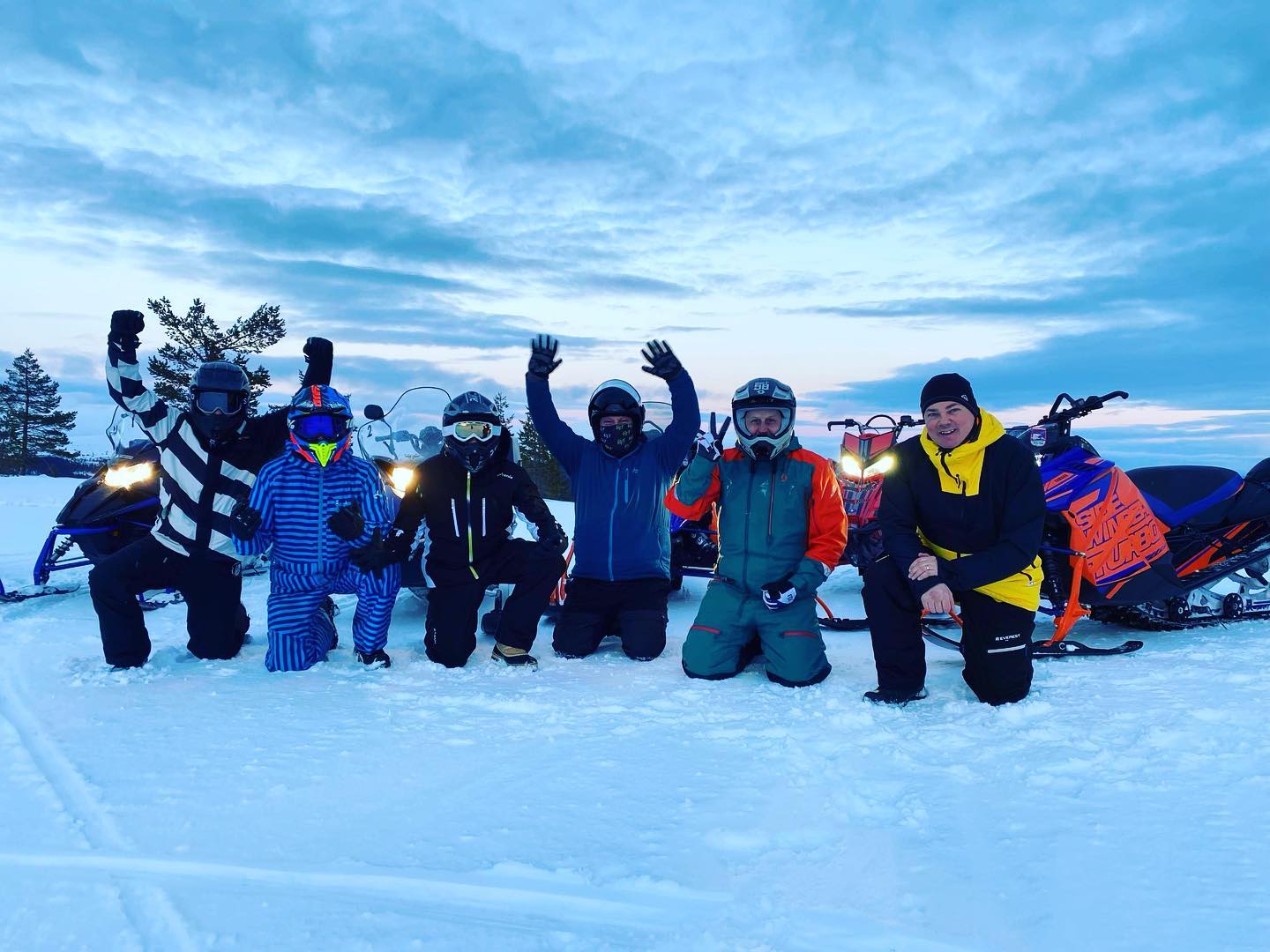 Grupp & Konferens Vill ni hitta på något skoj med kompisgänget/ företaget? Vi skräddarsyr aktiviteter efter önskemål. Kontakta oss för mer info!