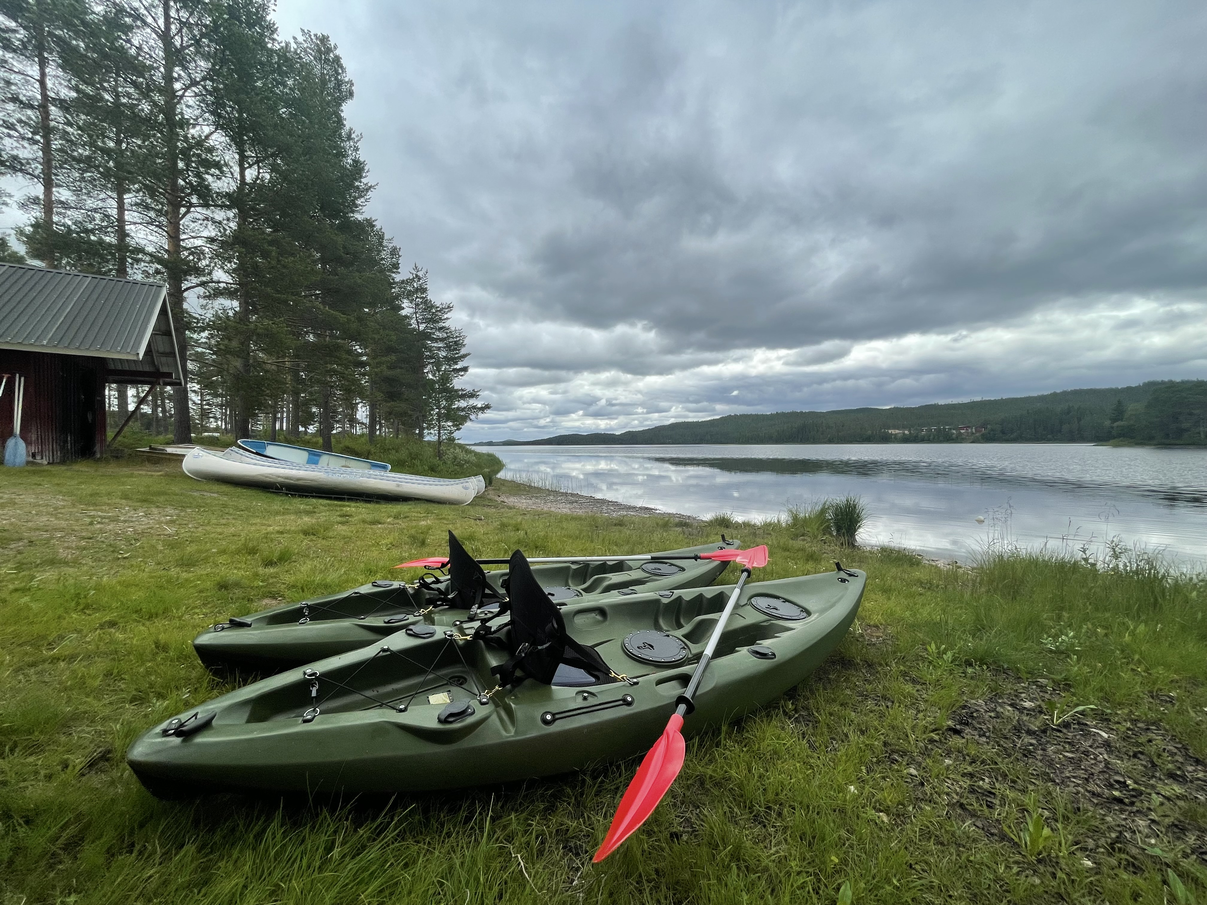 Hyr kanot/ fiskekajak/ båt/ SUP På Näsets Camping Från 200kr, Flytväst ingår