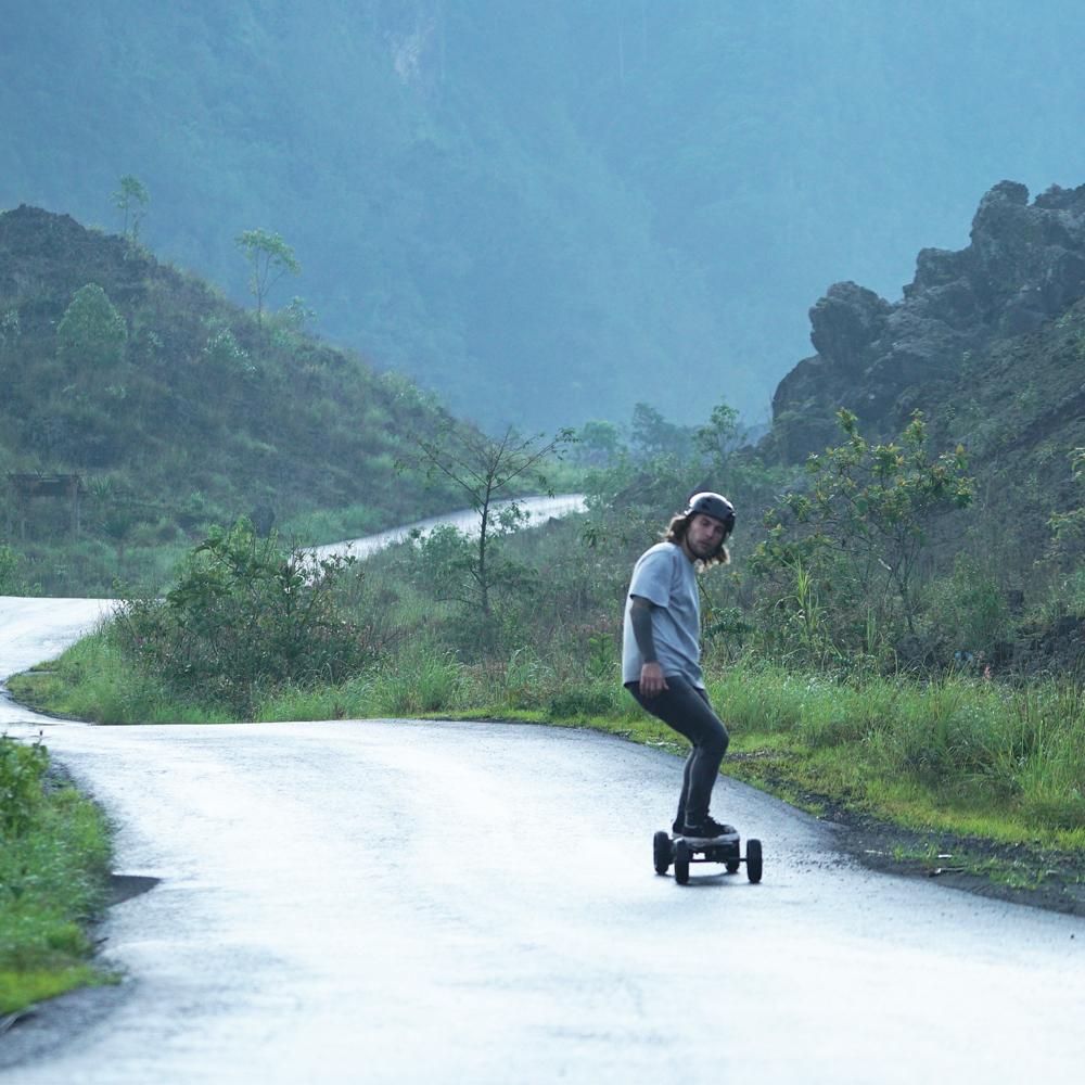 RALDEY CARBON AT V.2 OFF-ROAD ELECTRIC SKATEBOARD  - 8