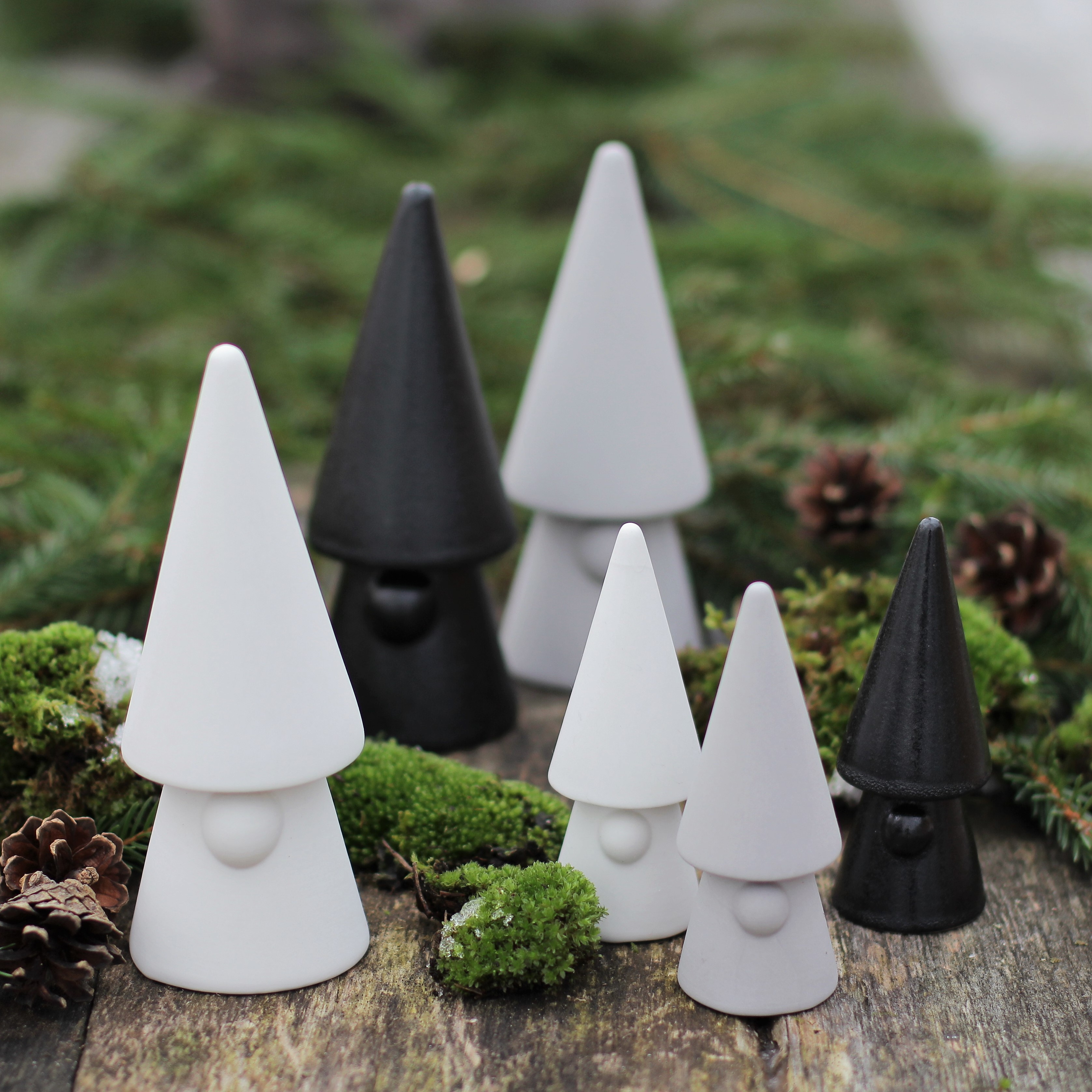 Evert tomte ljusgrå - stor - 3