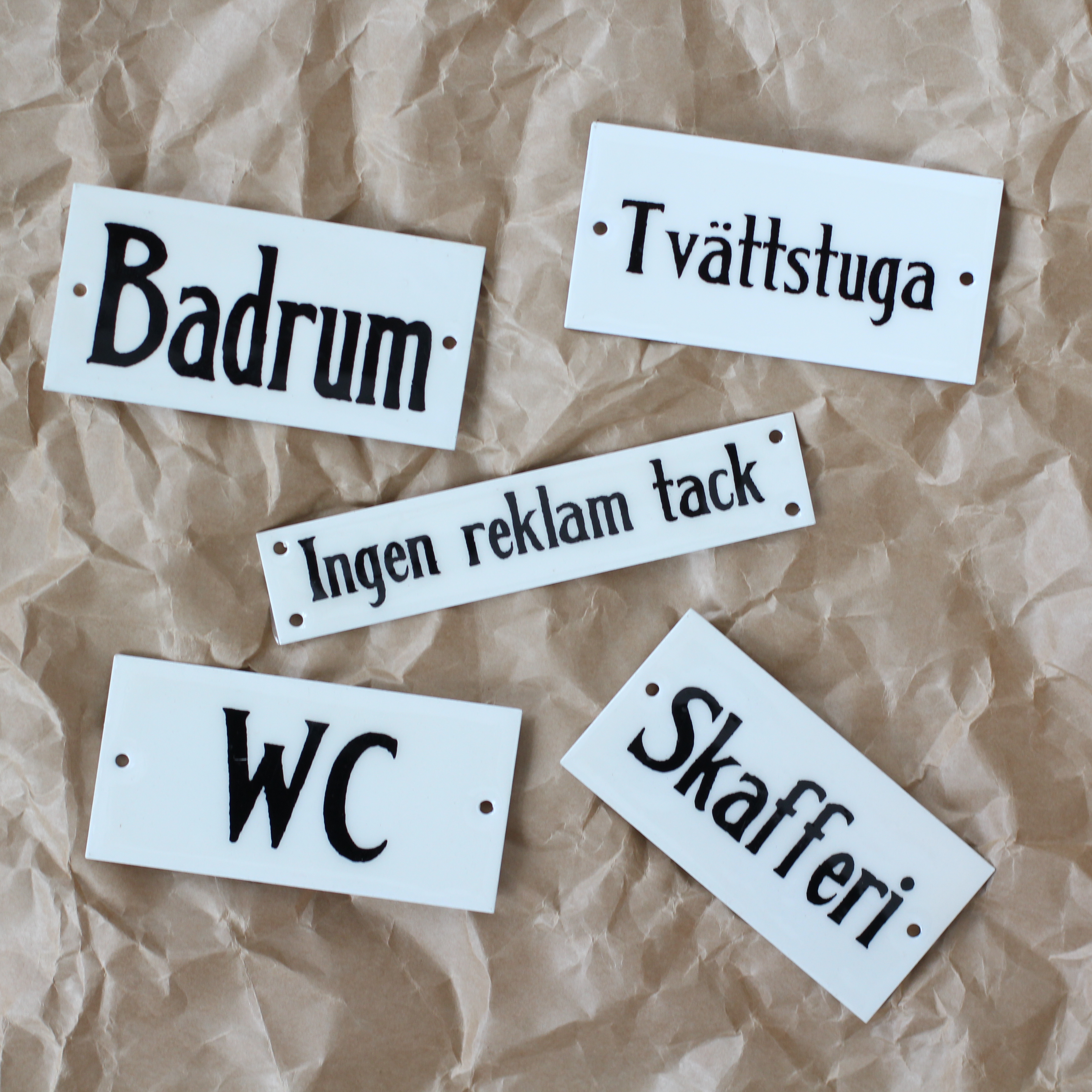 Emaljskylt Tvättstuga - 2