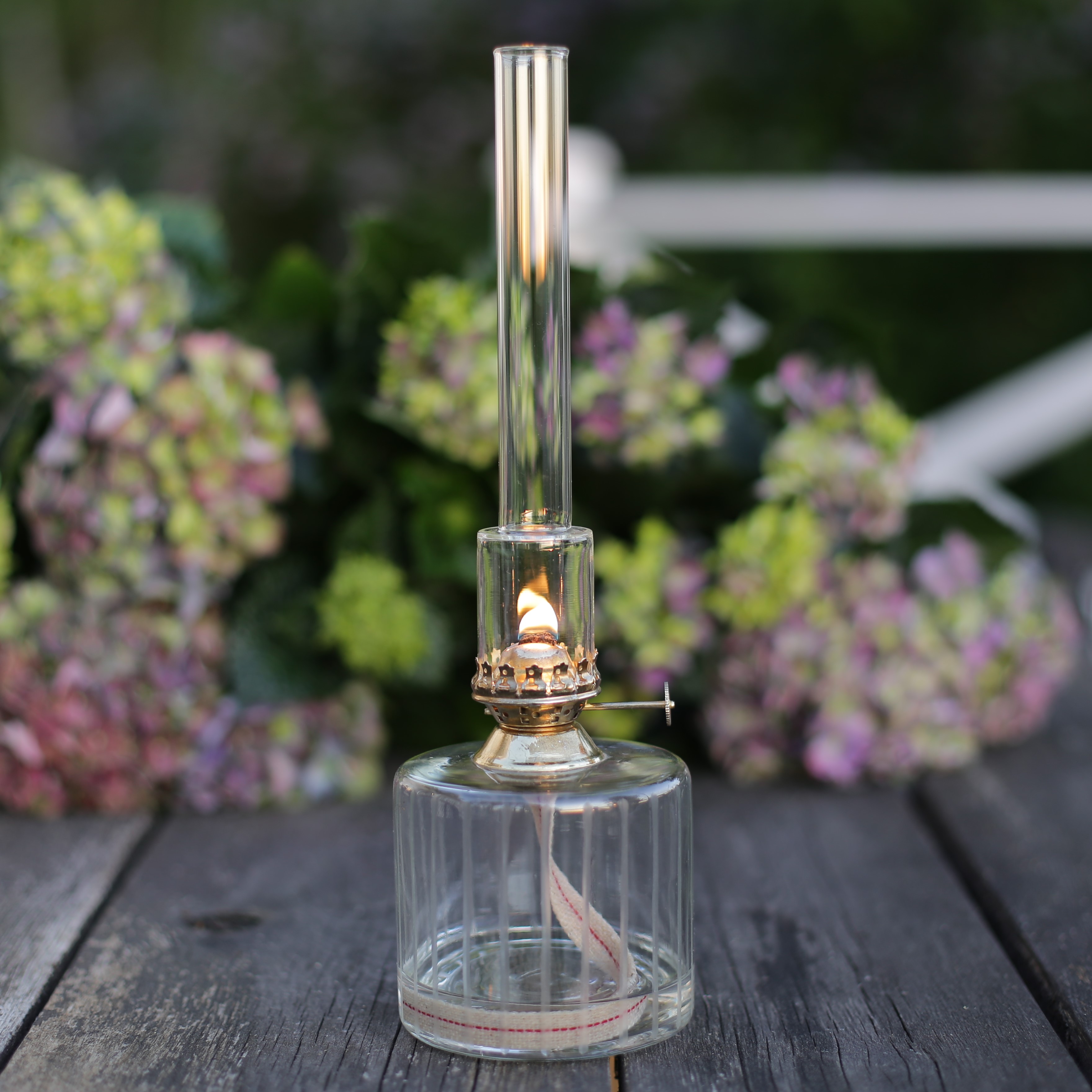 Fotogenlampa av glas stor mässing - Strömshaga - 5