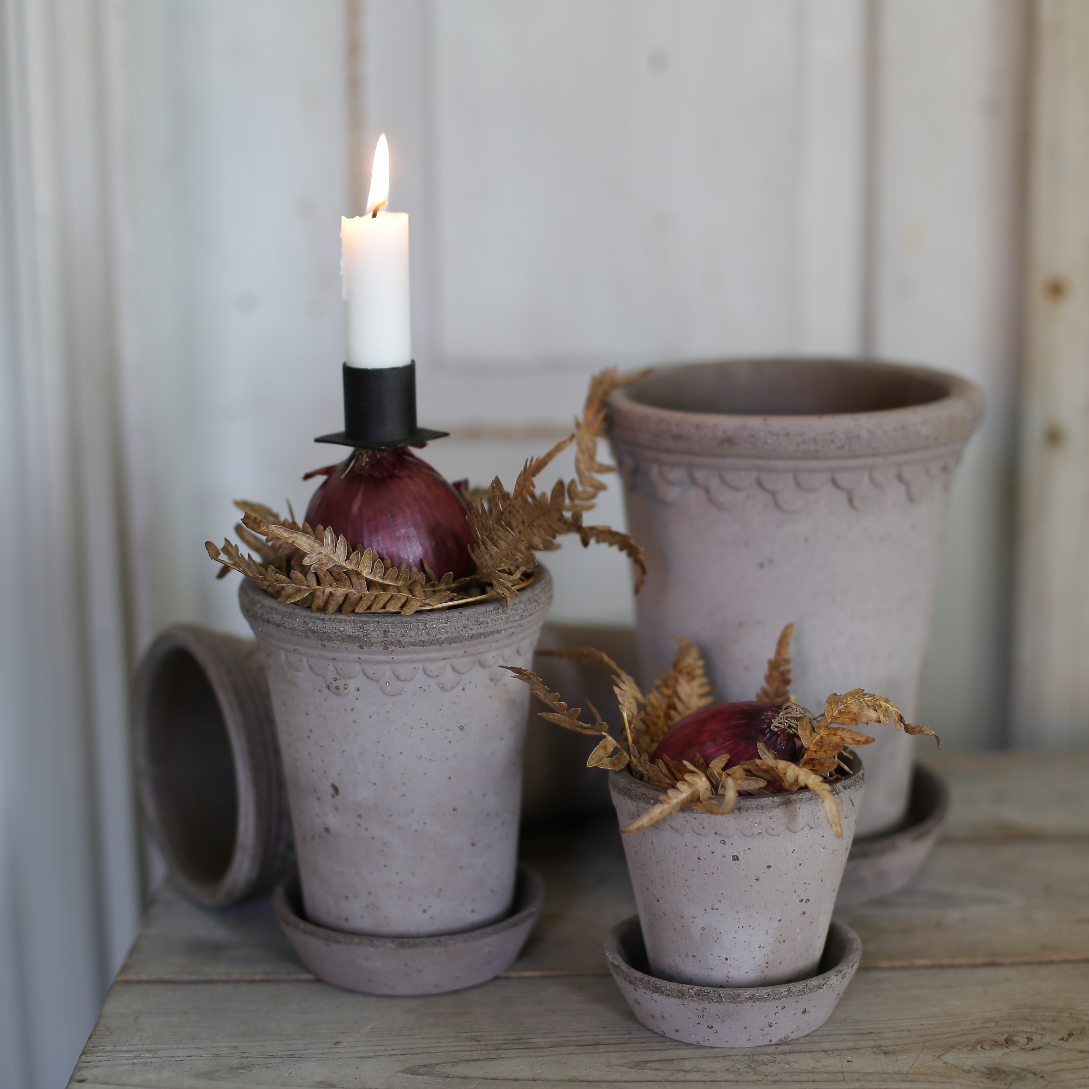 Kruka Köpenhamn låg smal grå - Bergs Potter - 10