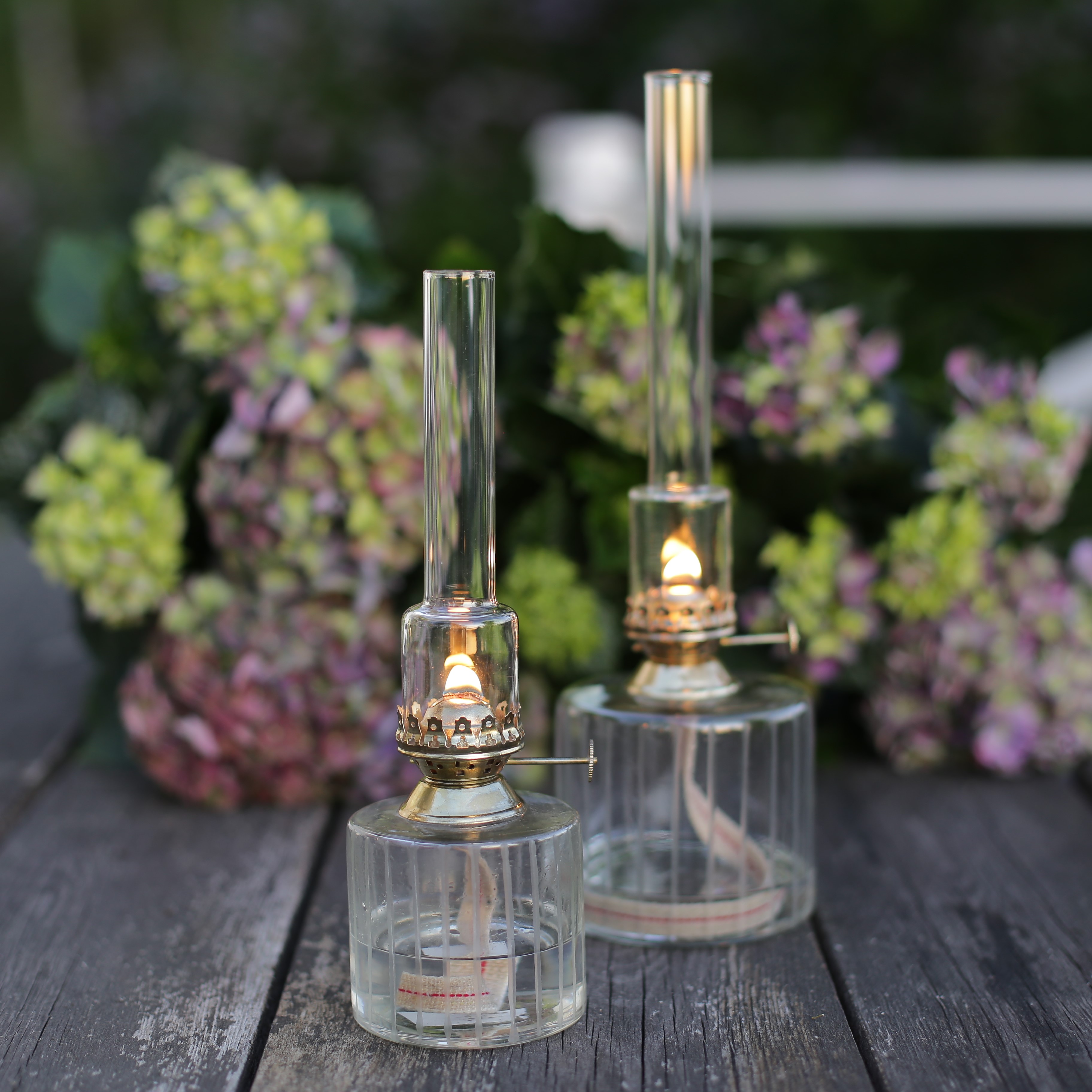 Fotogenlampa av glas liten mässing- Strömshaga - 4