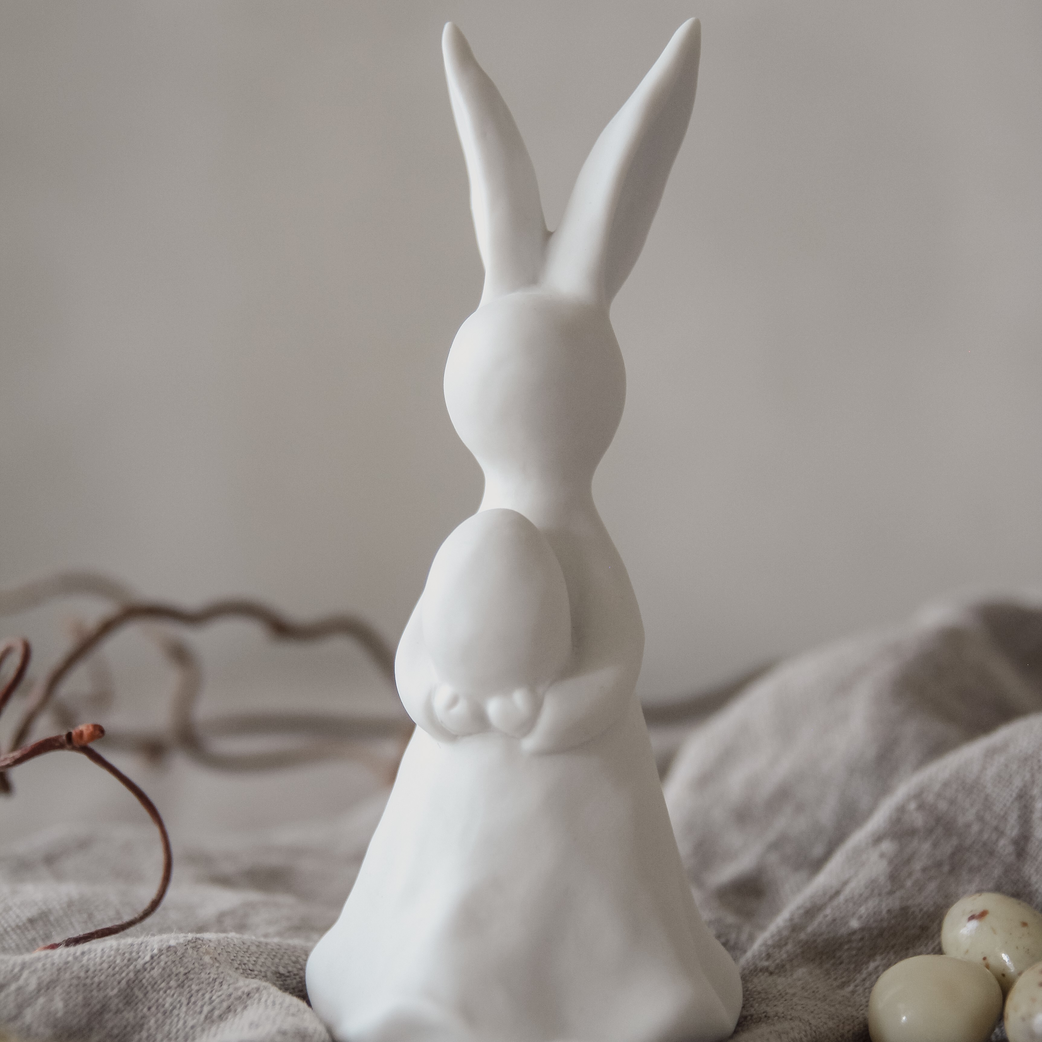 Bunny med ägg stor - Majas Cottage