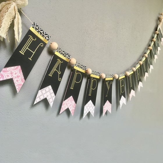 Vaessen - 3 i 1 punch - Banner/vimpel - 10