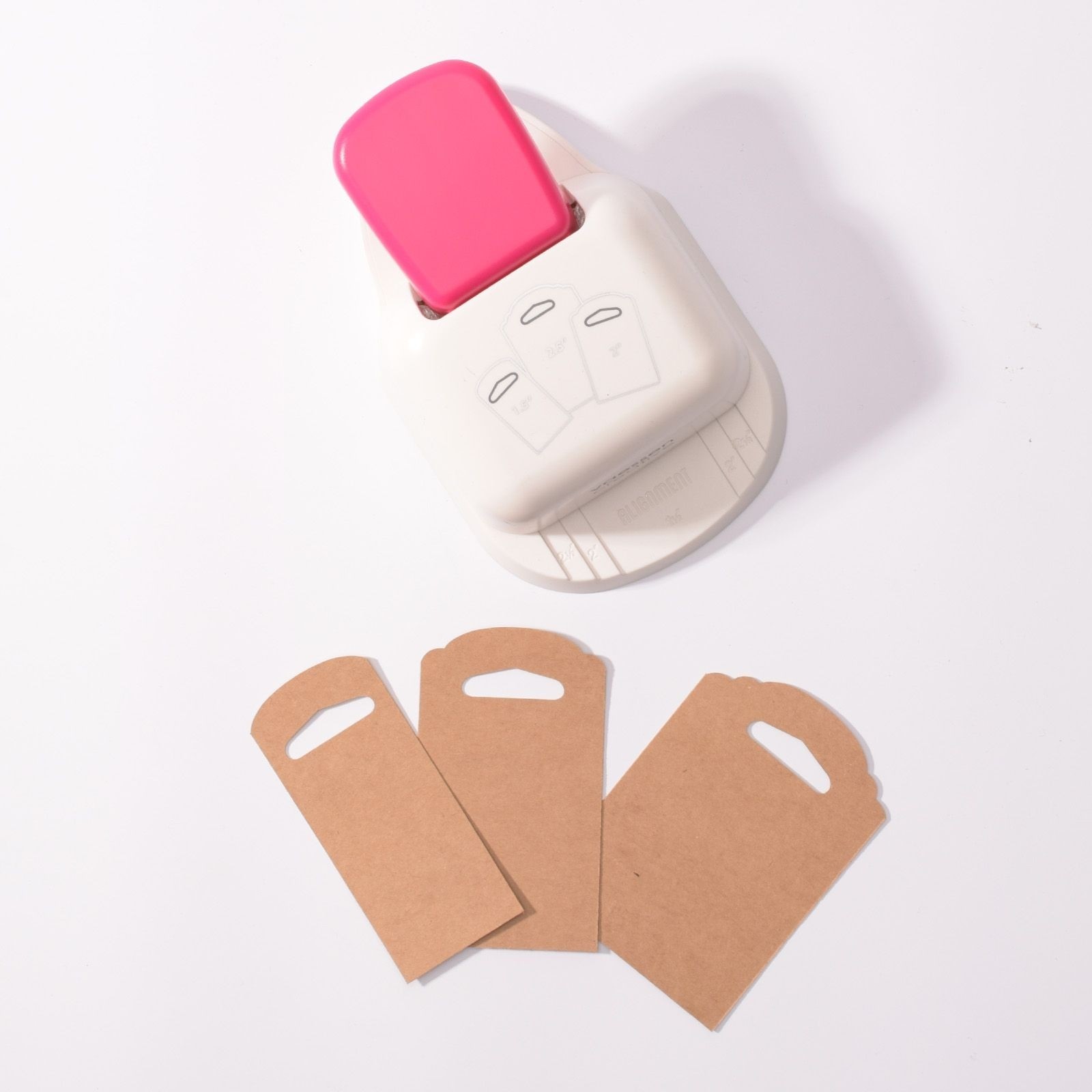 Vaessen - Handpunch - 3-in-1 hang-tag punch - 4