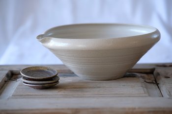 'Spillkum' 'Stommäl' Skål med hällpip