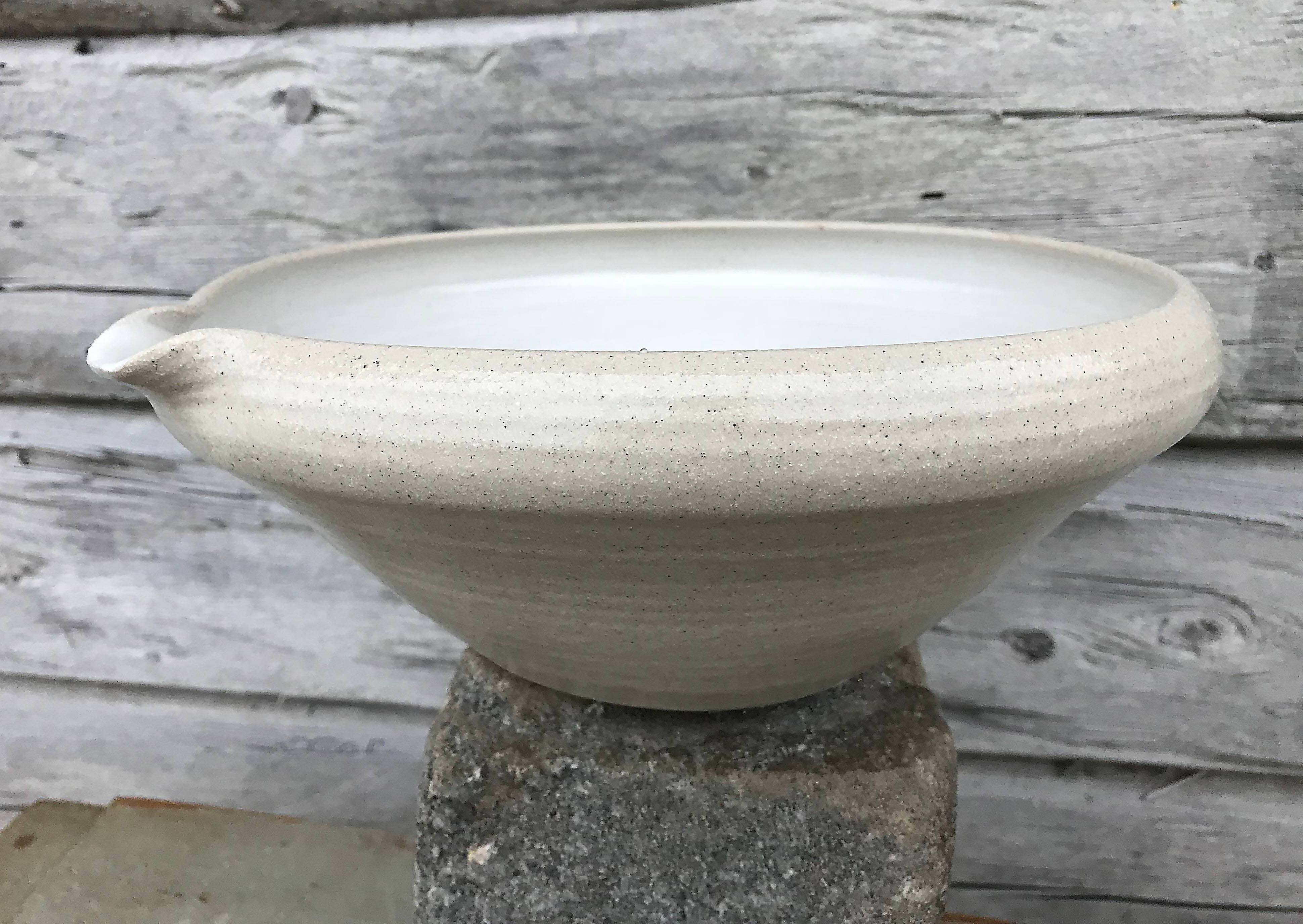 'Spillkum' 'Drykkt'skål med hällpip - 2