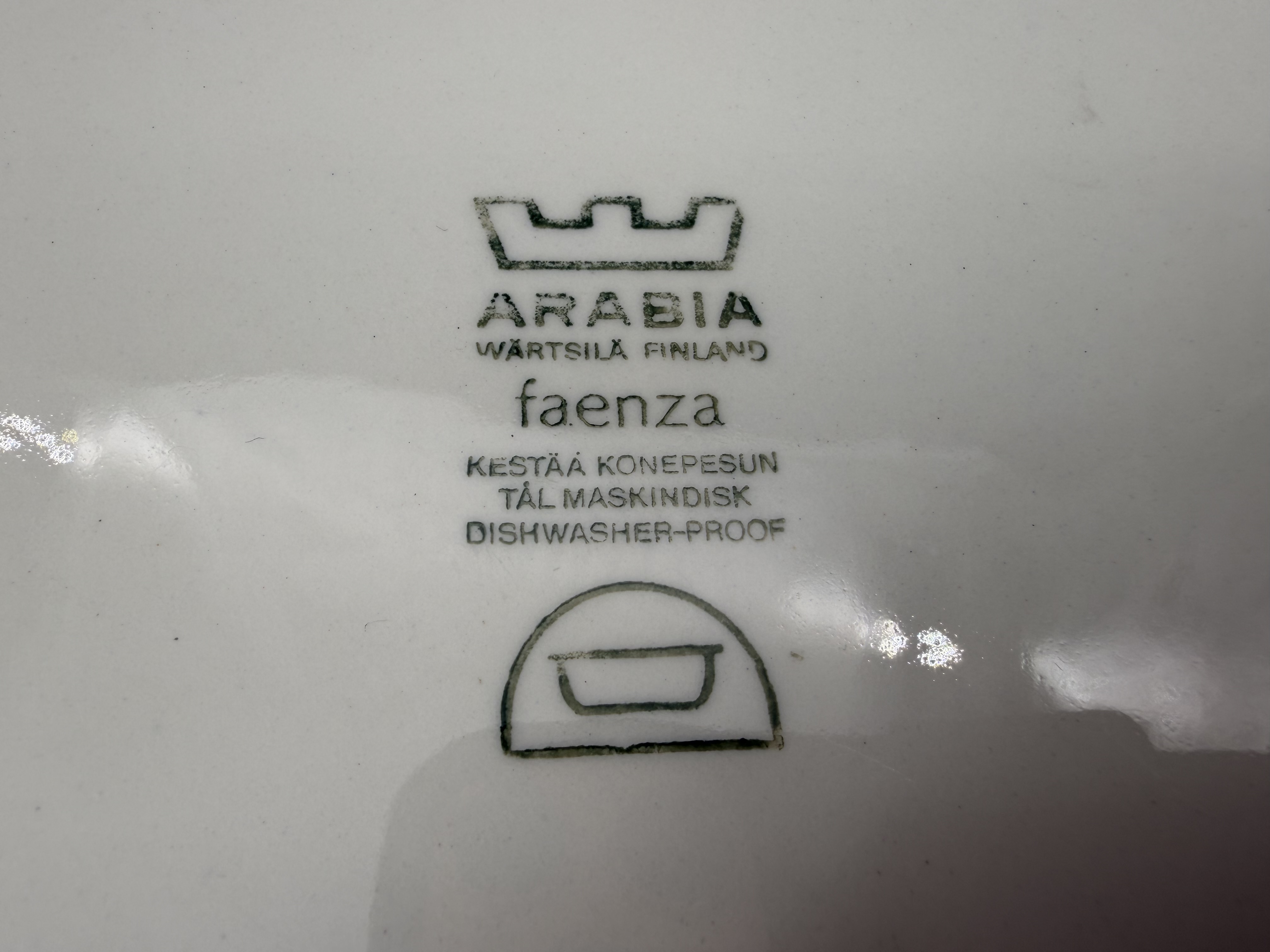 Arabia  "Faenza", Peter Winqvist , skål - 4