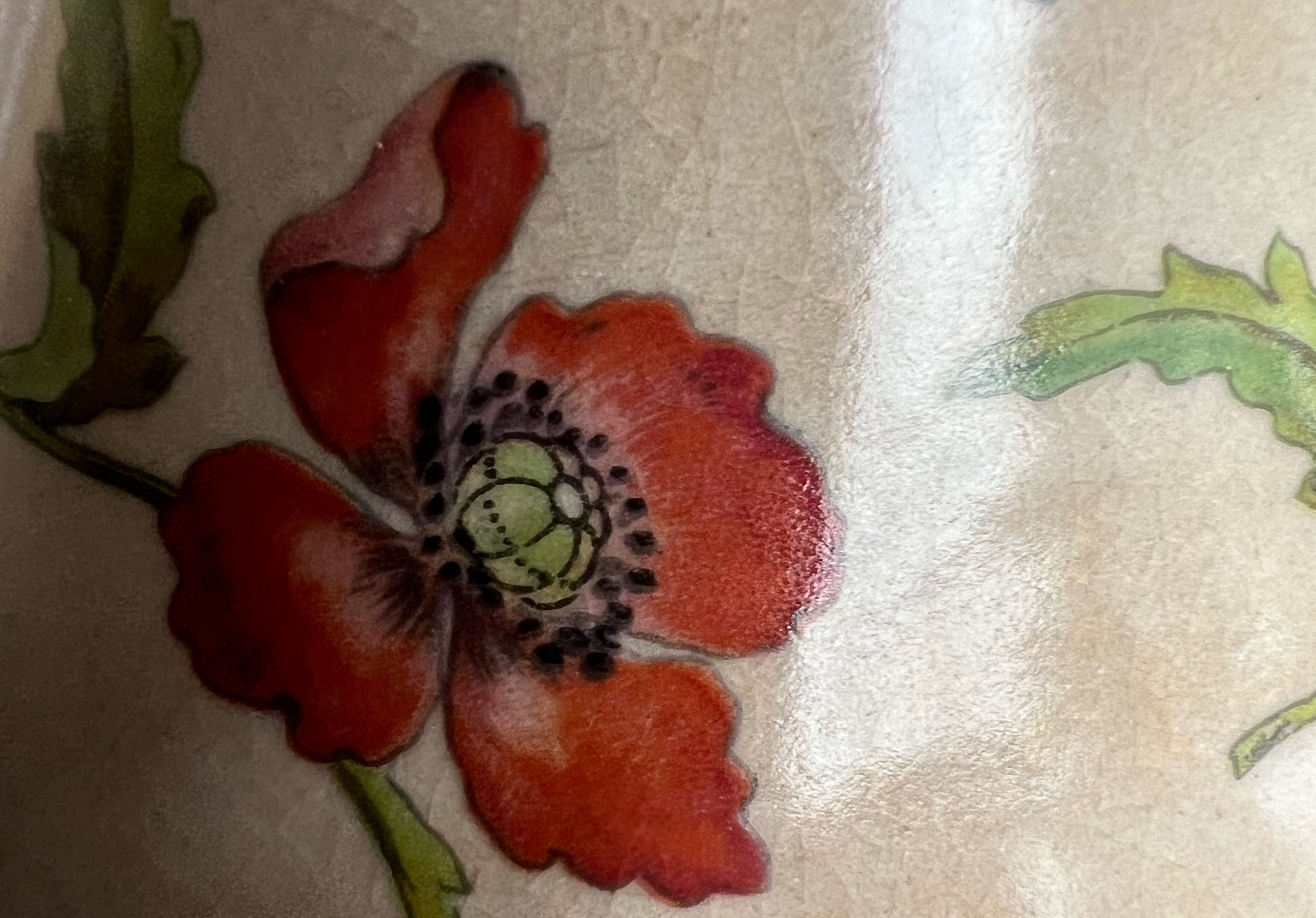 ” Utforska nordisk retro. Keramik och glas från Arabia, Rörstrand, Orrefors & Kosta Boda – tidlös design och samlarobjekt.”  