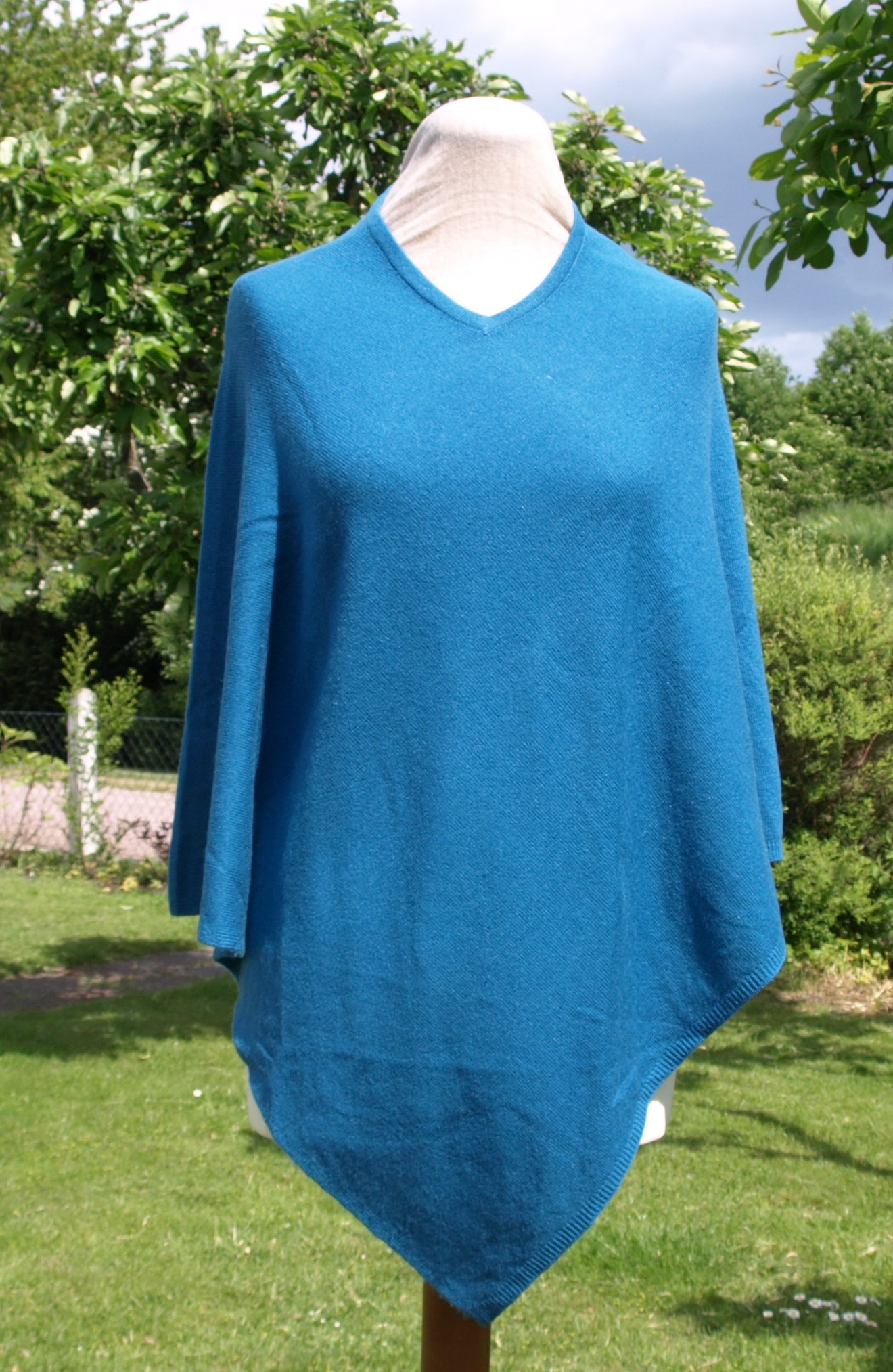 Poncho Jeans Blå ull & kashmir