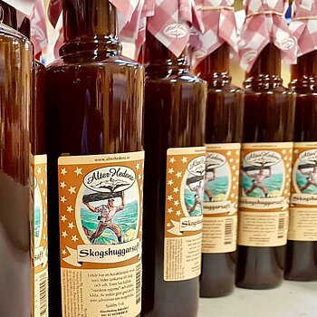 Skogshuggarsaft, enbärssaft,  50cl