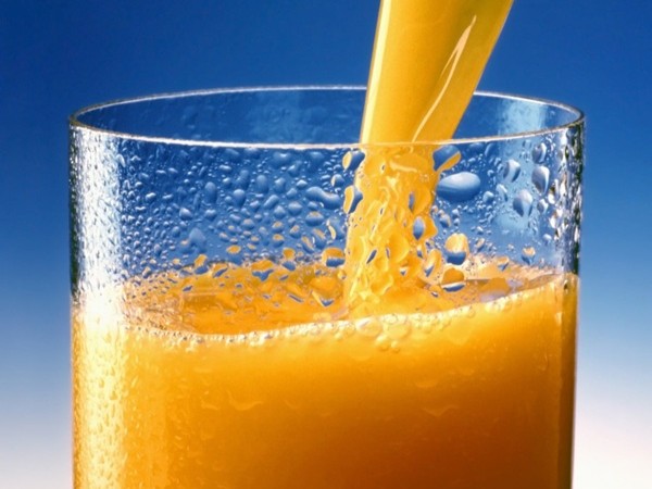 citrusdryck med mynta