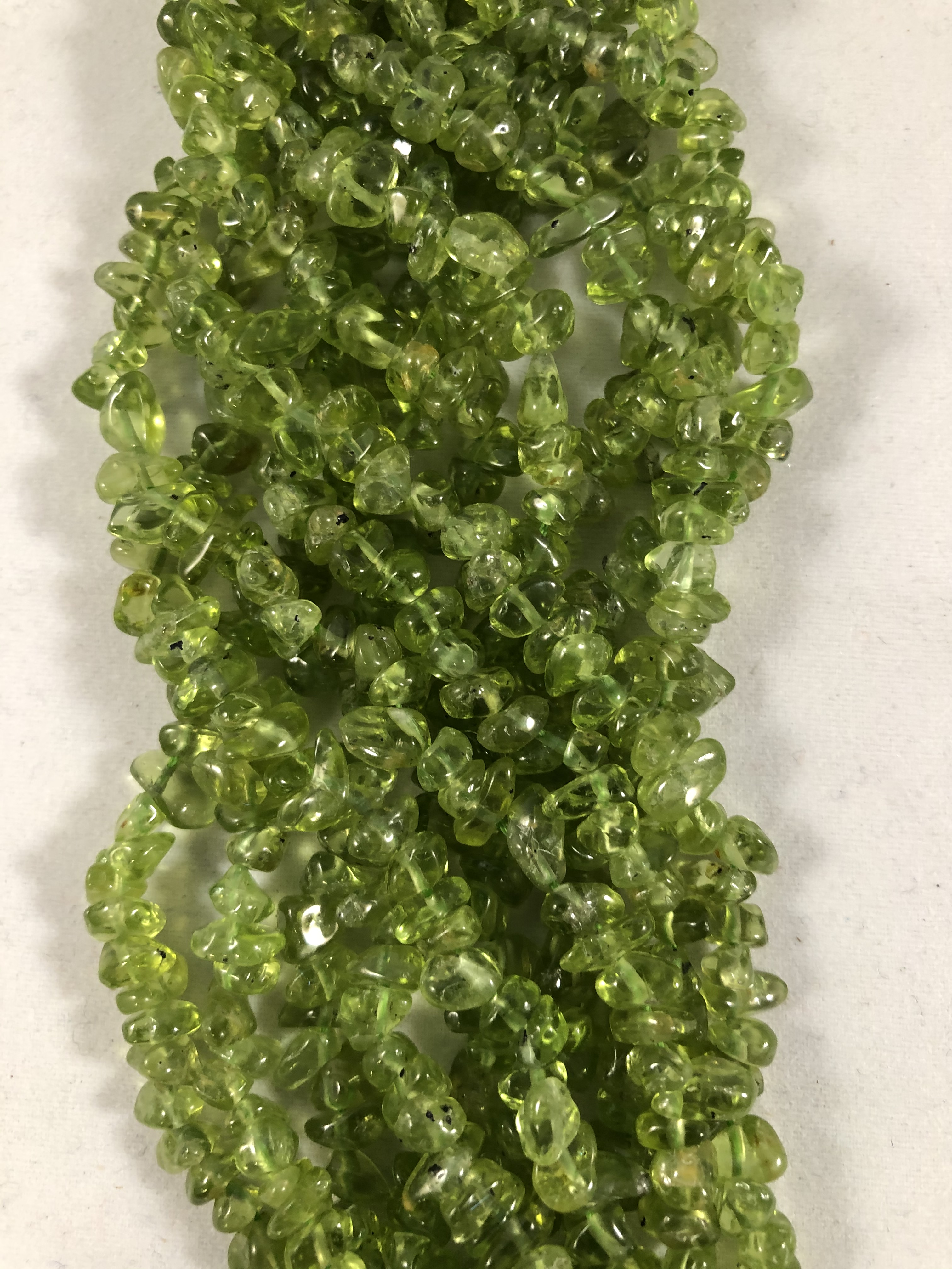 Peridot Chips 2 - 5 mm