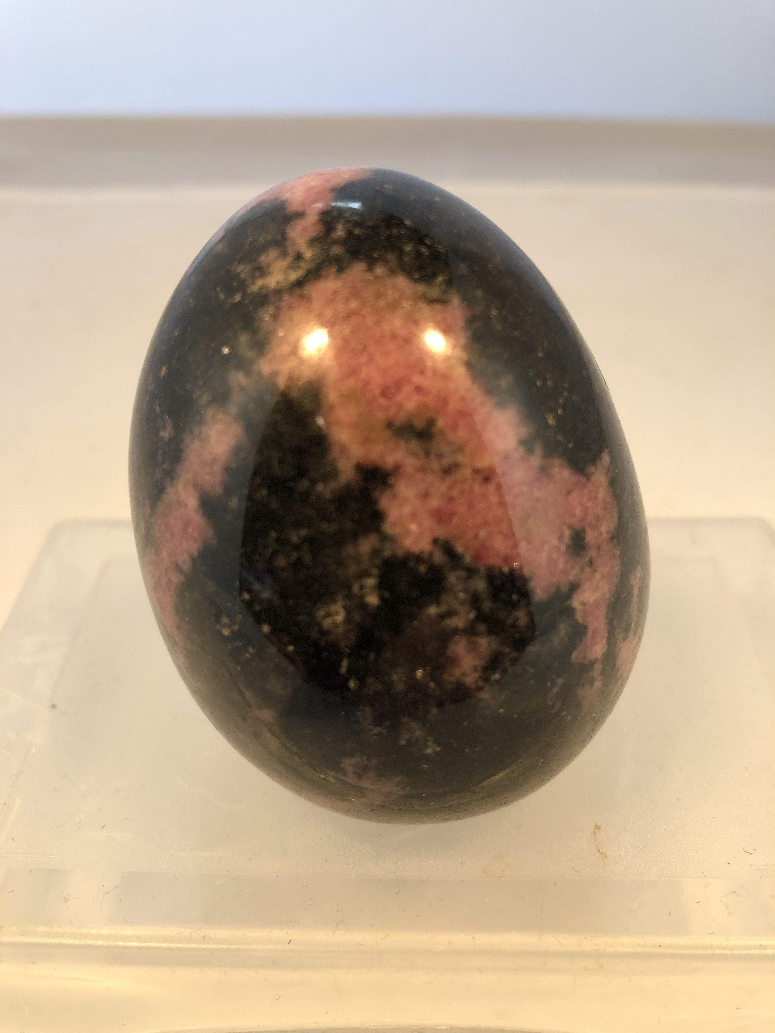 Rodonit Ägg