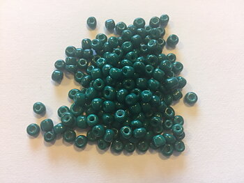 Grön - skogs , rocaillepärlor, 4mm, ca 300st/22g