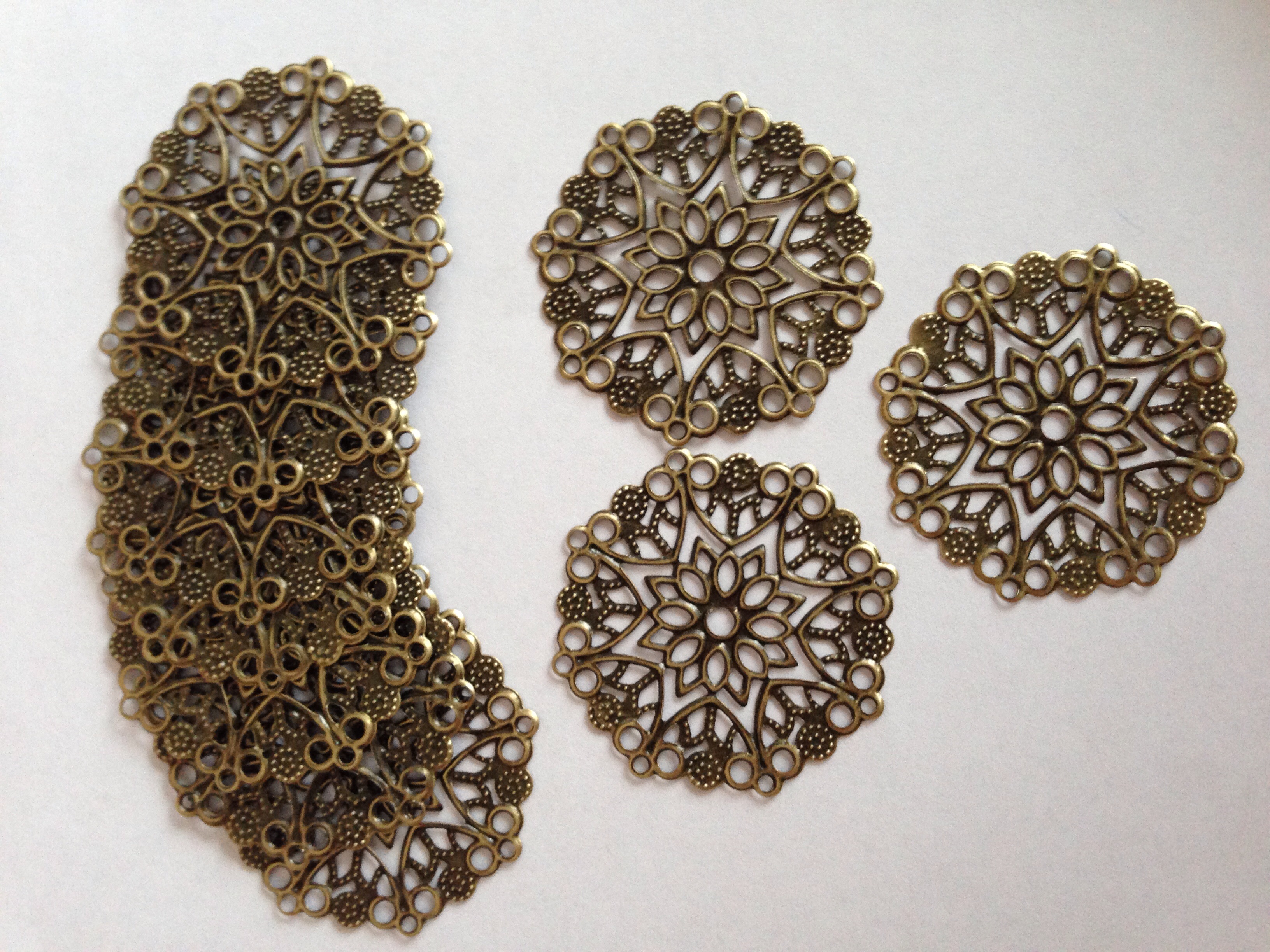 Metallblommor, Brons, 10st. 35mm. - 2