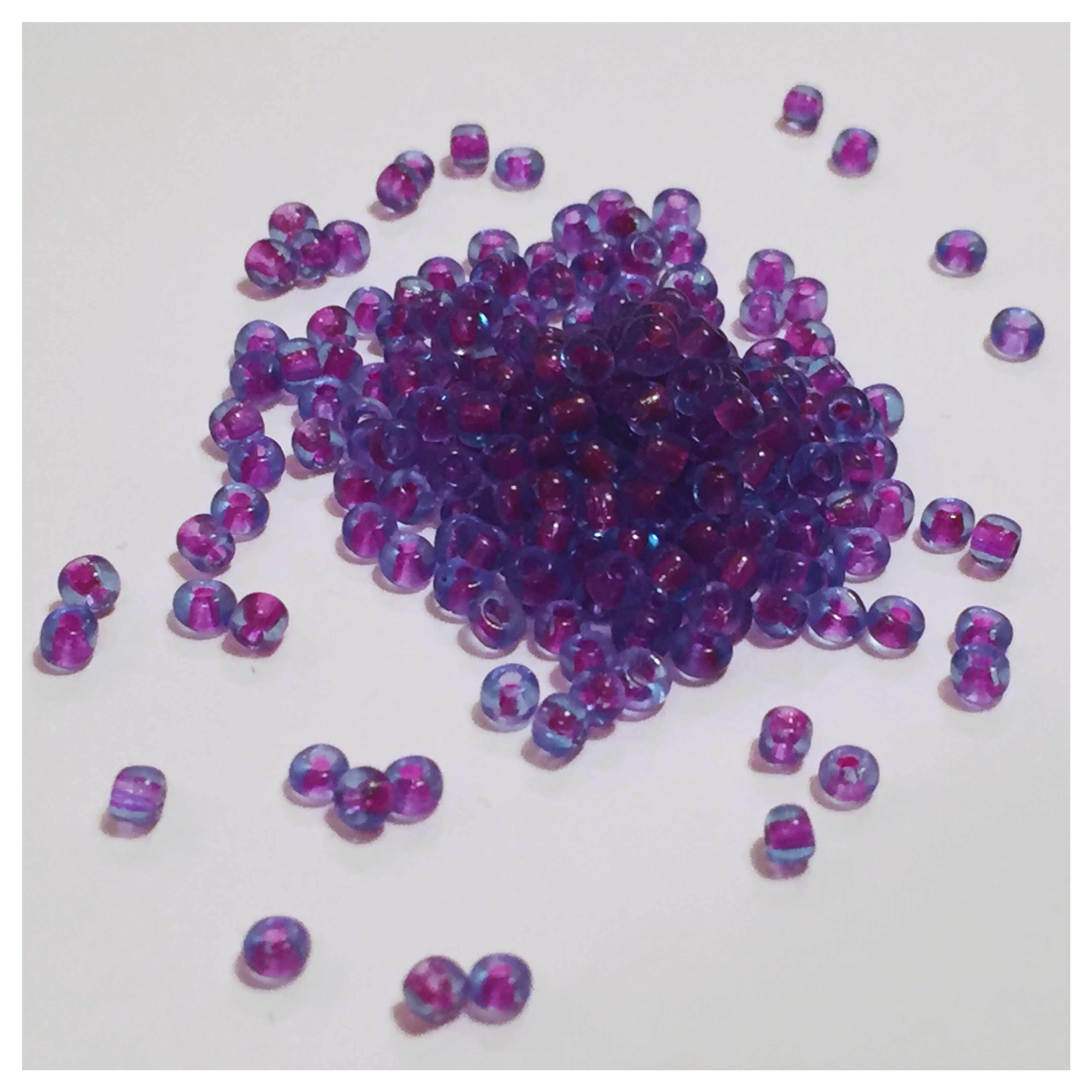 Blå/Lila, rocaillepärlor, 2mm, ca 1300st/22g