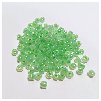 Grön - Ljus, rocaillepärlor, 4mm, ca 300st/22g