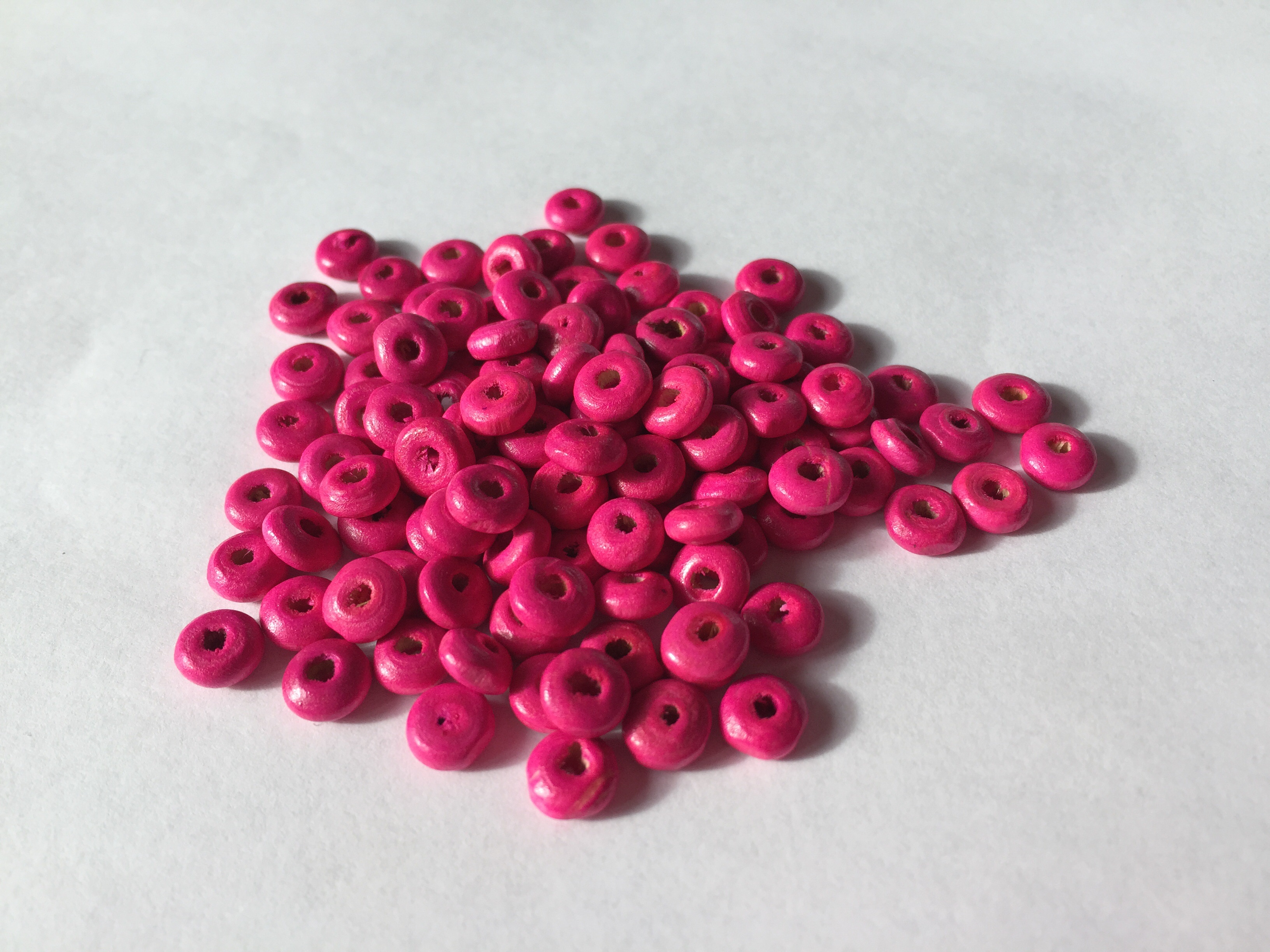 Cerise, Träpärlor, 6mm, ca. 400st.