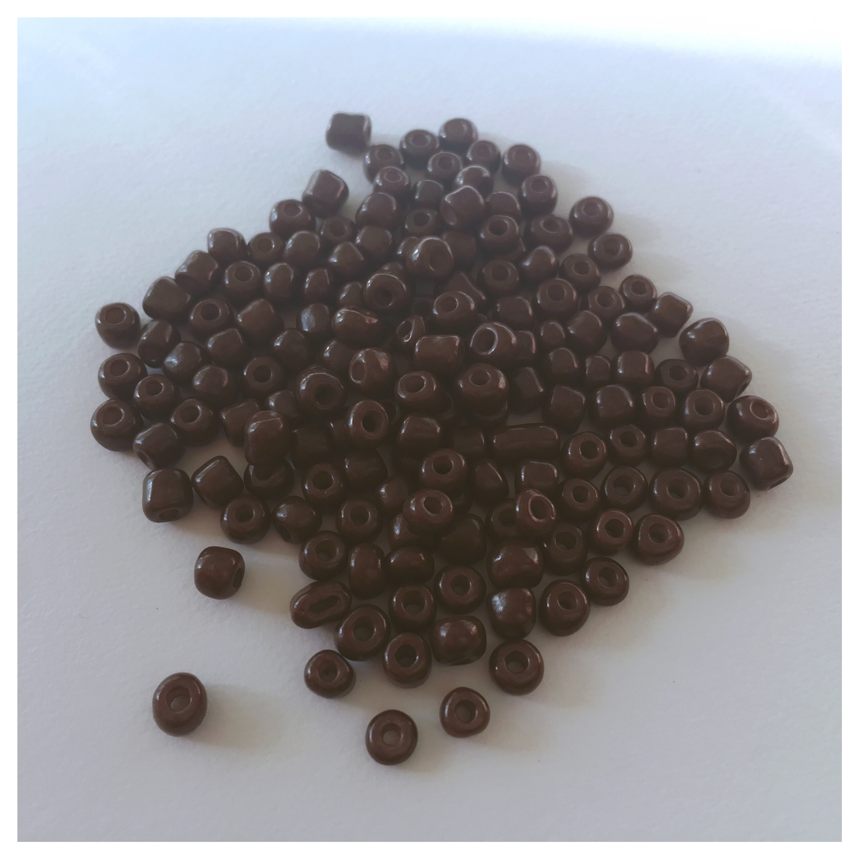 Brun, rocaillepärlor, 4mm, ca 300st/22g