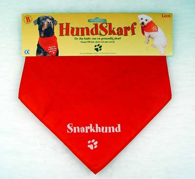 Scarf röd - Snarkhund