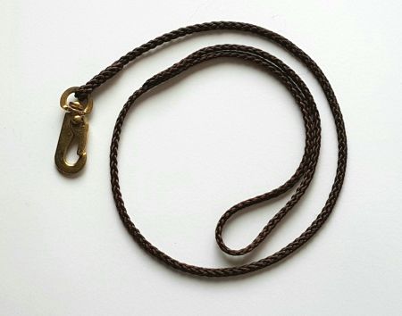 Utst.koppel brun med guldhake, ca 65cm