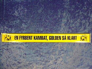 Dekal - En fyrbent golden (Gul, 5x48 cm)