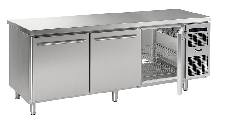 Bagerikylbänk genomgående gastro 2/1, 3 sektioner