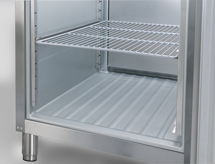 Frysskåp, GRAM, 583 liter, GN 2/1, vitt