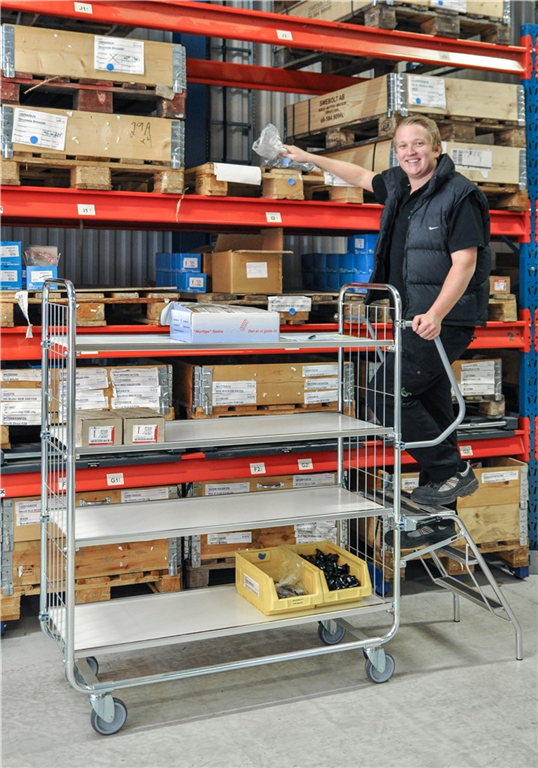 Flexibel hyllvagn - 4 plan med stege - 3