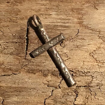 Kors i finsilver, 20x11mm