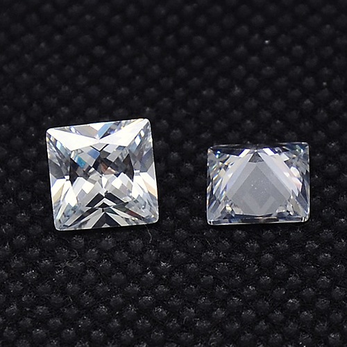 Kubic Zirkon, fyrkant, 5x5mm - 2