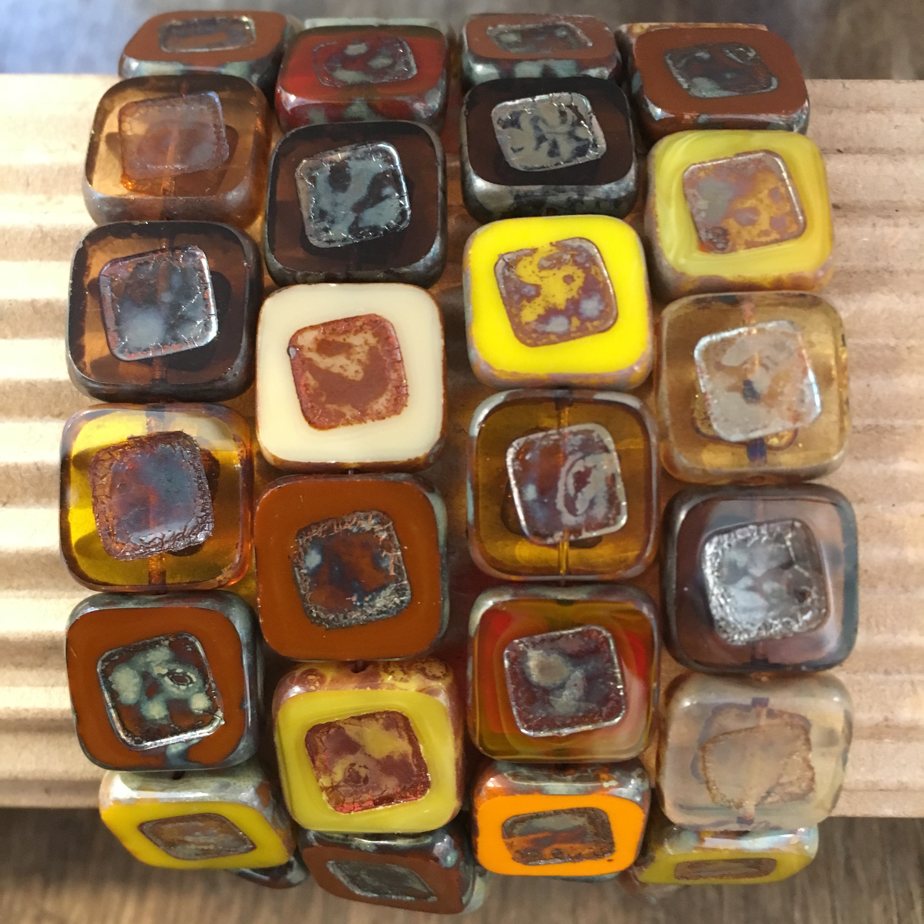 Tjeckiskt glas, Fyrkant MIX BRUN 14mm