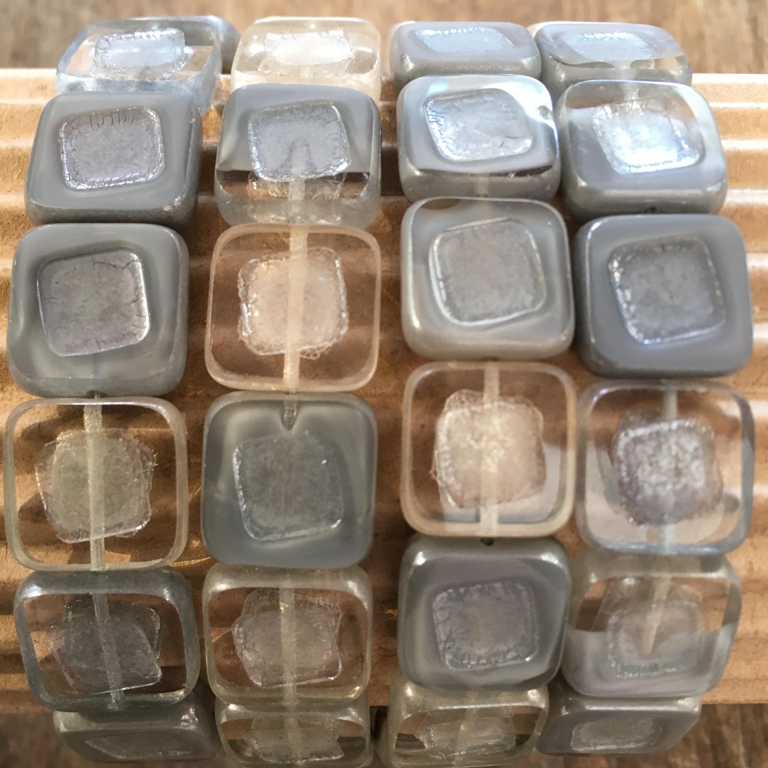 Tjeckiskt glas, Fyrkant GRÅ 14mm