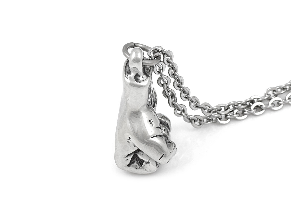 Knytnäve Halsband, Anatomiskt Smycke i Tenn - 4