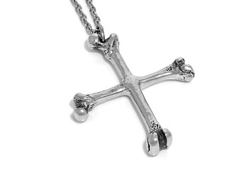 Benkors Halsband, Lårben Kors Smycke i Tenn
