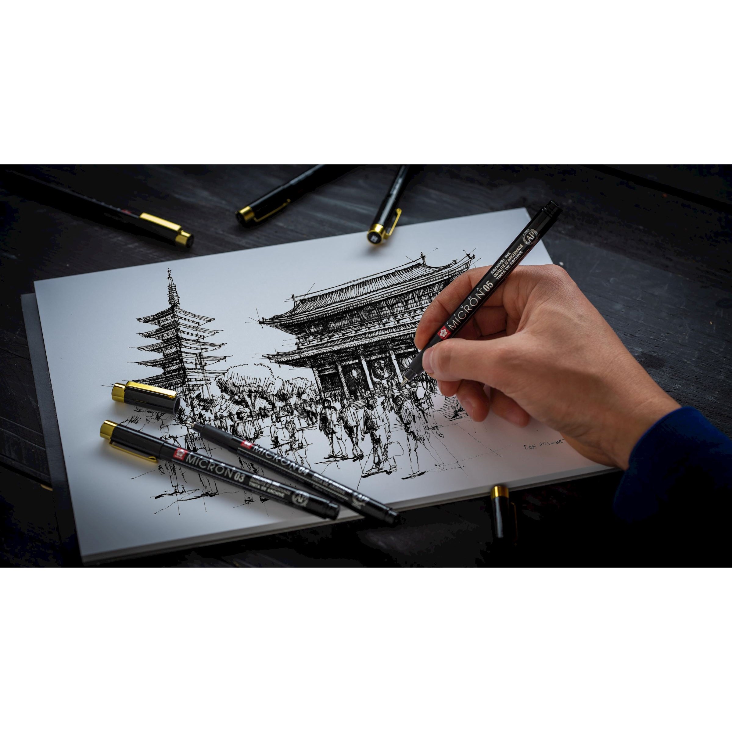 Sakura Pigma Micron Black & Gold Edition Set 6 - 3